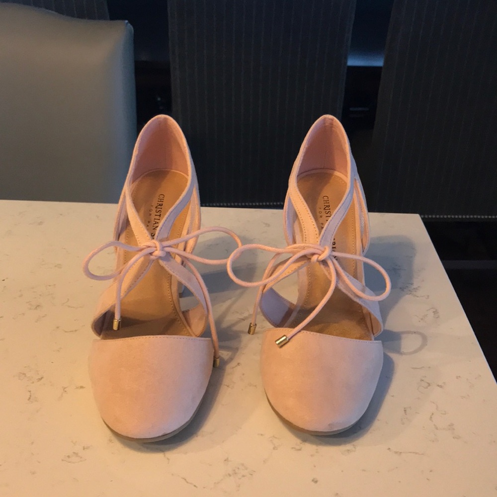 Women’s Christian Siriano Heel